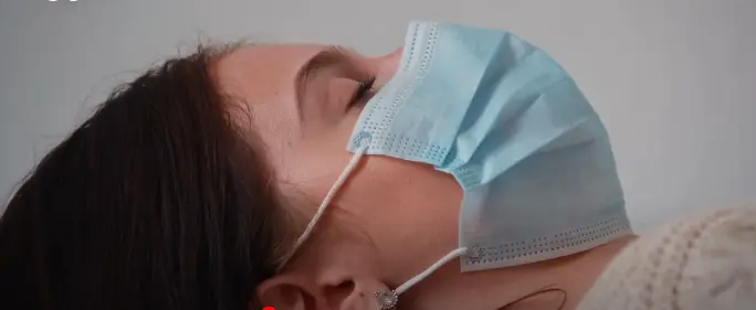 mask on patient face
due to illness
